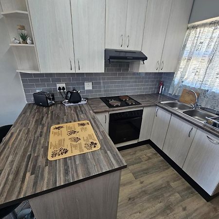 포트엘리자베스 Secure Private Flatlet In Newton Park 아파트 외부 사진